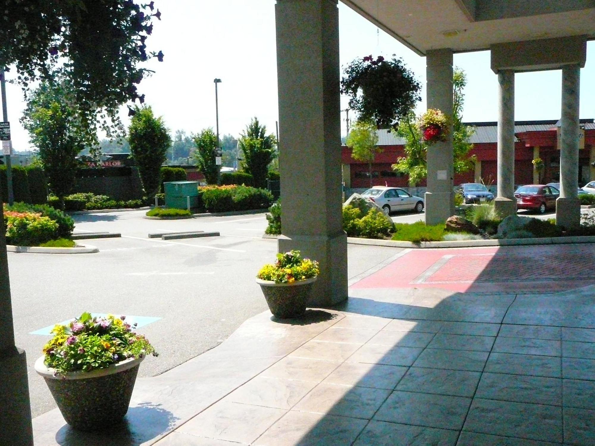 Coast Abbotsford Hotel & Suites Luaran gambar
