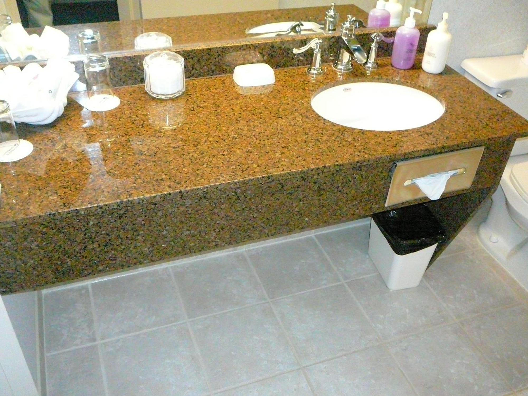 Coast Abbotsford Hotel & Suites Luaran gambar