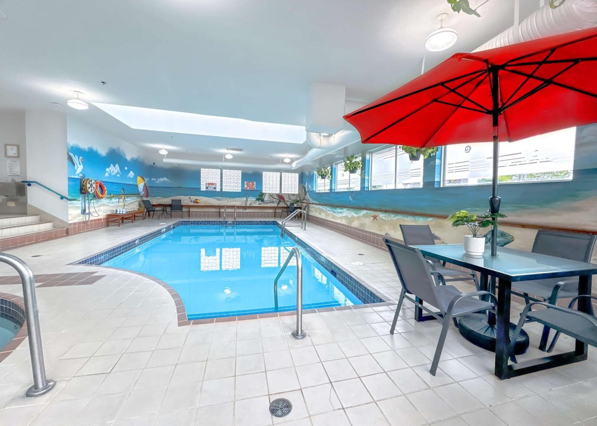 Coast Abbotsford Hotel & Suites Luaran gambar